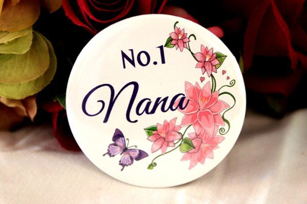 No.1 Nana Badge